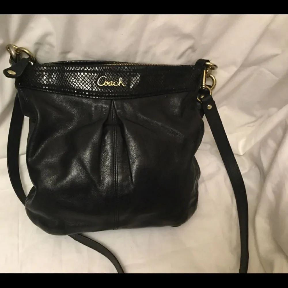 COACH Black ASHLEY Leather SNAKESKIN DETAIL Hippie